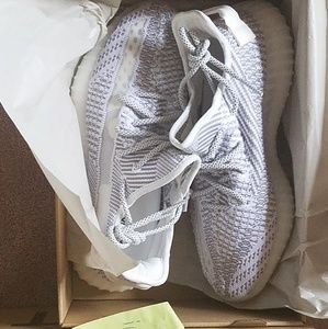 Adidas yeezy static women size 9.5